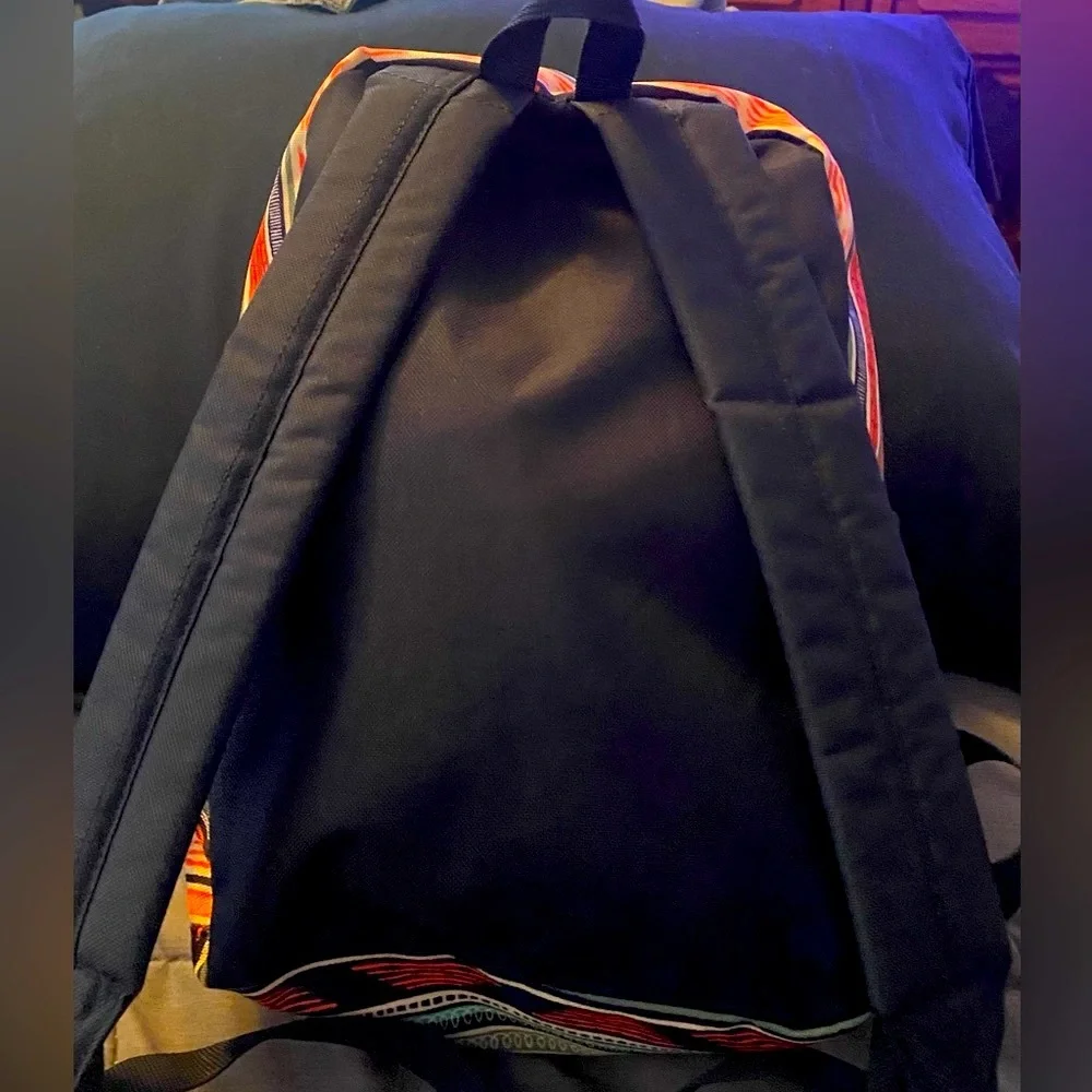 ROXY small Backpack- new no tags
